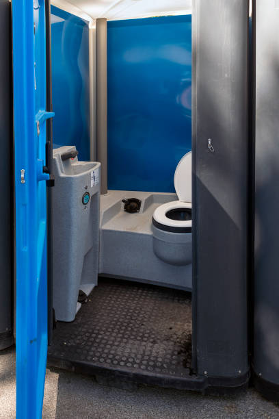 Portable Toilet Options We Offer in Beverly Hills, CA