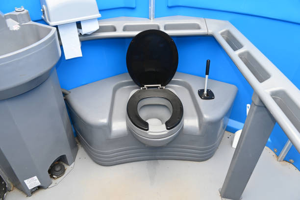 Best Portable restroom trailer rental  in Beverly Hills, CA